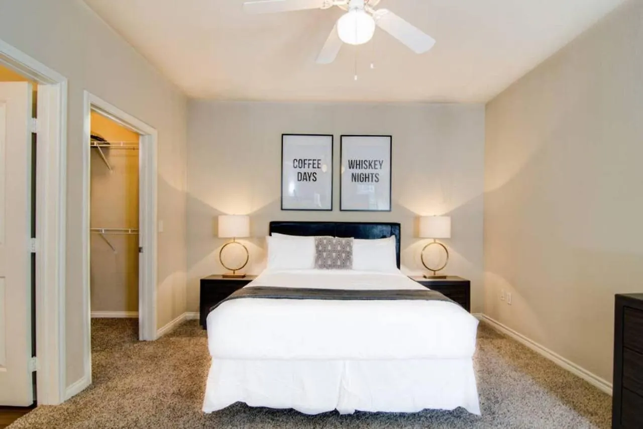 Walk To Downtown Memphis! Apartment 0*, Memphis